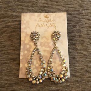 Southern Belle Glitz gold earrings